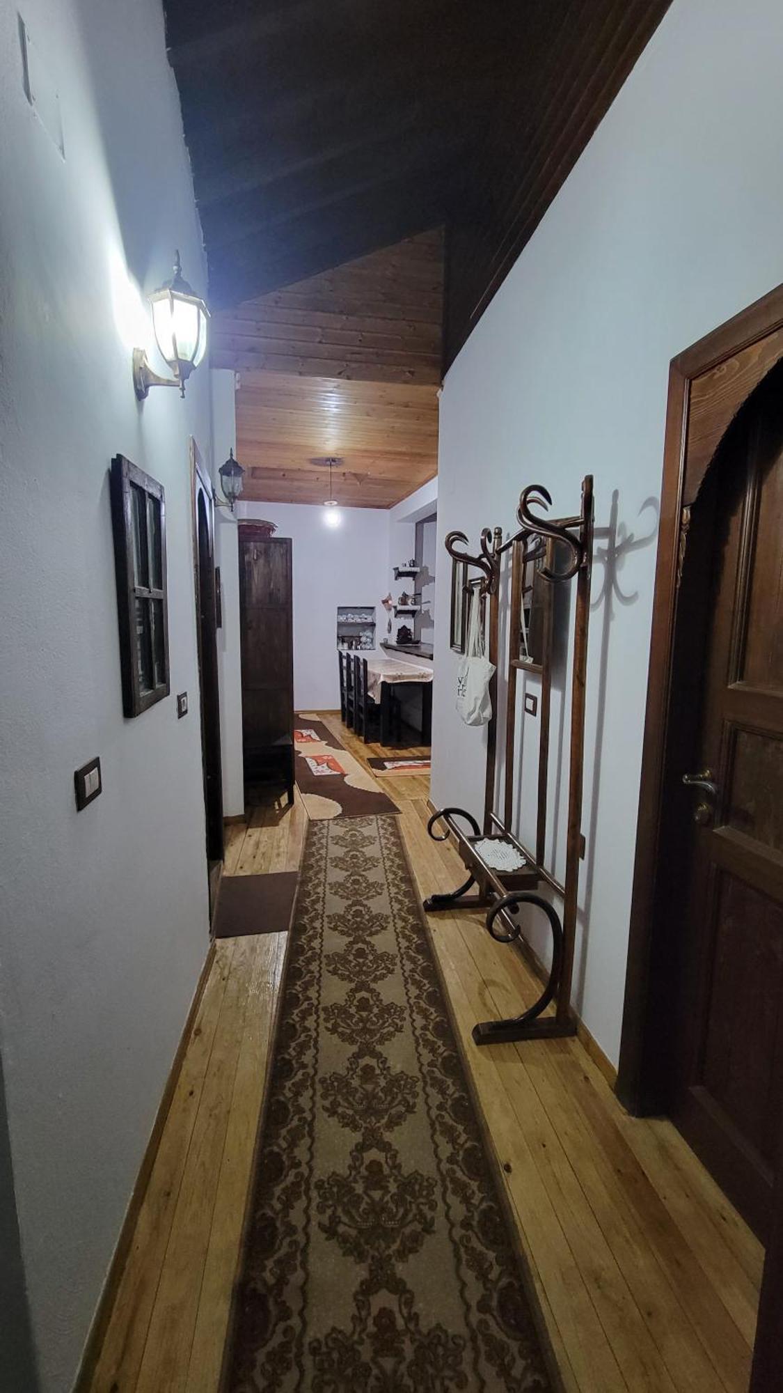 Hostel Mangalem